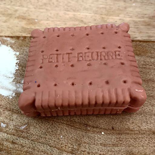 Savon de forme oringinal  | Petit Beurre Caramel